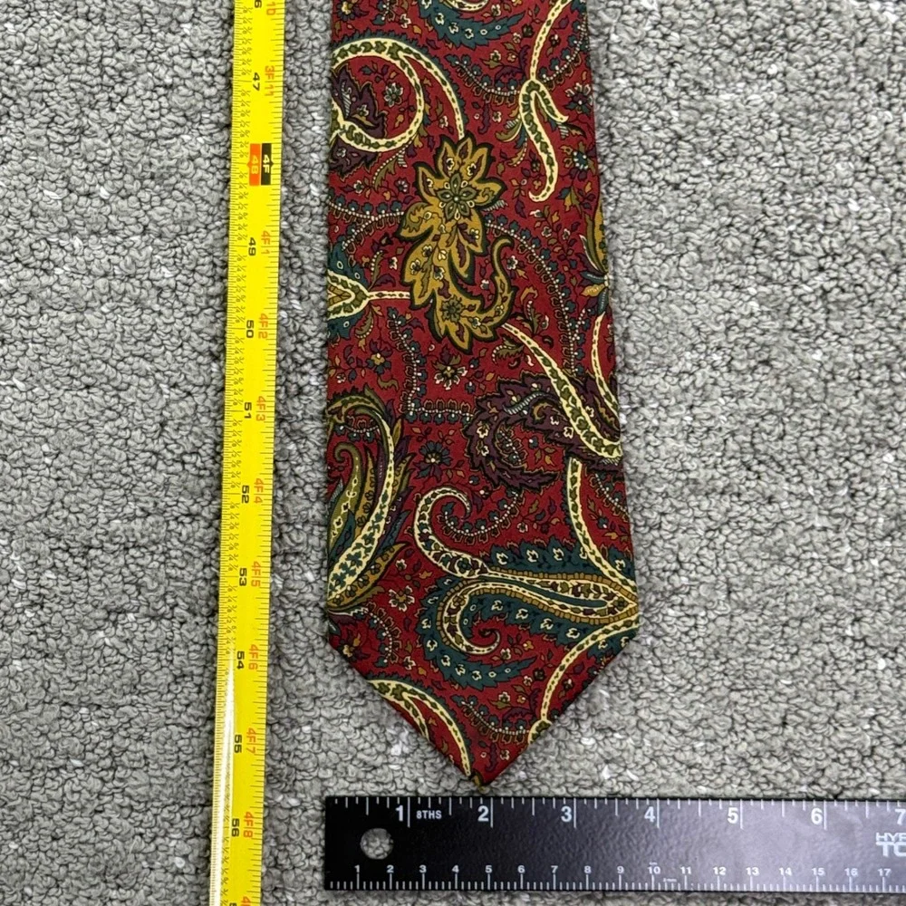 Coach Tie Mens OS Red Paisley Italian Silk Classic Professional